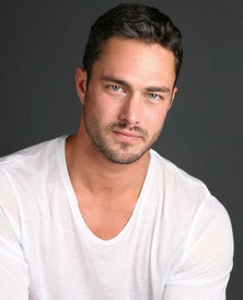 テイラー・キニー