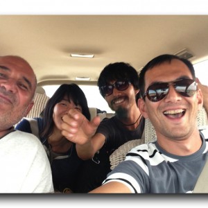 ついにデビュー！ドアのない丸見えトイレ。