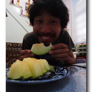 だいごろ大好物のメロンに笑い、メロンに泣いたウズベク最初の街ヒヴァ。