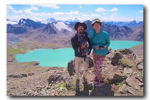 あら子の大冒険１〜キルギスの山奥で出会った子犬の物語〜